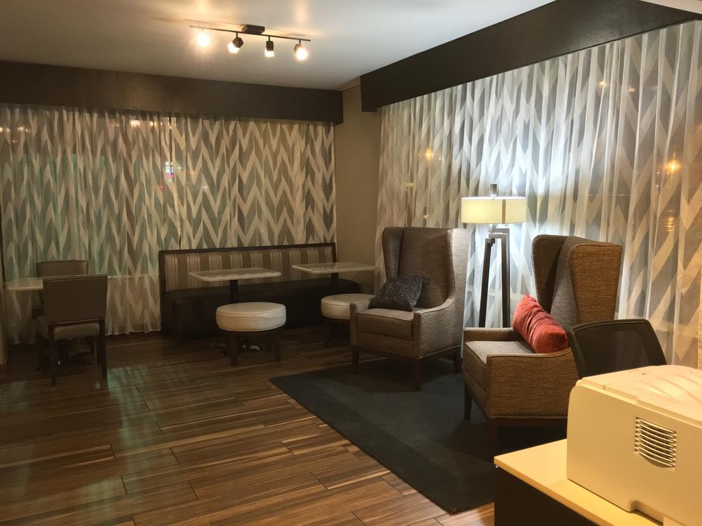 Baymont By Wyndham Rocky Mount I-95 Hotel Kültér fotó